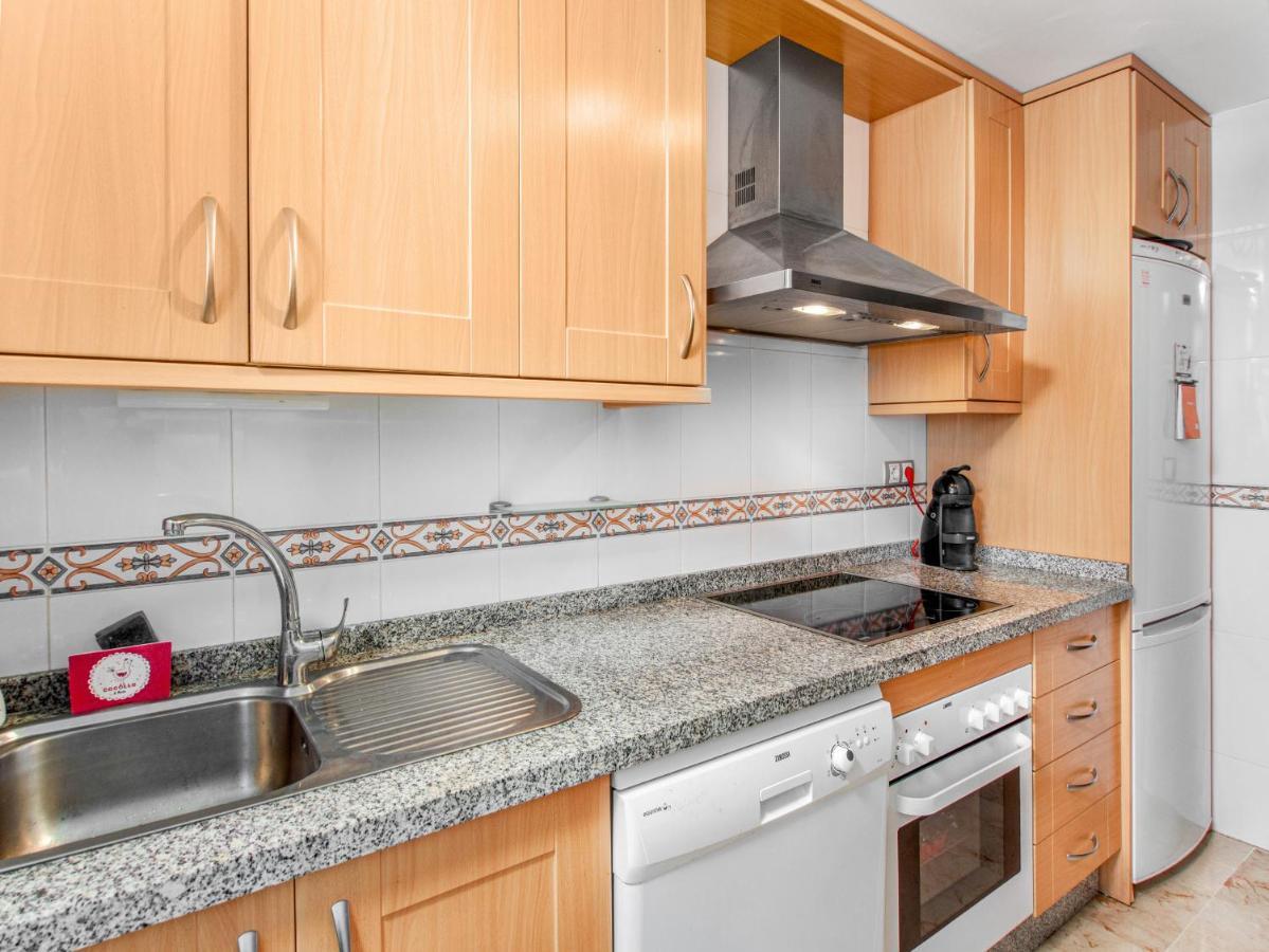2091- Apt Close From All Amenities Манільва Екстер'єр фото